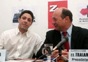 Traian Basescu si Victor Roncea la o dezbatere Civic Media - ZIUA - Centrul de Geopolitica