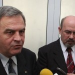 CEARDAS PENTRU AUTONOMIE. S-au inteles contra Romaniei: Laszlo Tokes, primul pe lista comuna UDMR-CNMT la alegerile europarlamentare