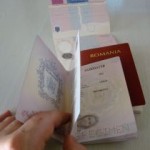 CRISTIAN DIACONESCU a fost servit la breakfast in SUA cu un cip biometric si articolul NYT anti-Romania despre porcisorii care au facut gripa in zbor