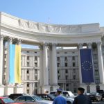 UN HREBENCIUC DE LA KIEV: Realegerea lui Basescu prezinta un anume pericol pentru Ucraina. Vrea Romania Mare si cetatenie romana pentru cei carora le-a furat-o Stalin!