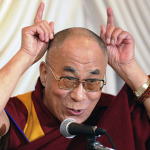 Miza invitarii lui Dalai Lama pe “pamantul natal” al “sfantului” Körösi Csoma Sándor: internationalizarea autonomiei “Tinutului Secuiesc”. CNS-ul lui Laszlo Tokes a parafat un “Tratat” cu separatistii teroristi uiguri, apropiati tibetanilor
