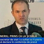 Funeriu vrea papusi handicapate si Oprescu WC-uri suspendate. Reeducare anticipata: Ministerul “Educatiei” anti-  nationale are un program de spalare la creier timpurie