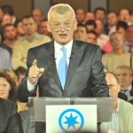 Ca la tampiti: Marcel Pavel a modificat Imnul National pentru ca il deranja pe Oprescu numele lui Traian; Traian Basescu