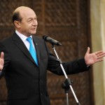 DEZVALUIRI: Opozitia de la Rosia Montana recunoaste ca e platita de Soros. Traian Basescu, verde-n fata: Rosia Montana, ori laie, ori balaie. Jean Valvis, creatorul Aqua Carpatica: In Romania e cea mai pura apa din lume! Sustineti Legea Apei!