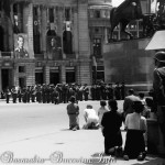 Basarabia-Bucovina.Info publica fotografii memorabile cu romanii in genunchi pentru Razboiul Sfant, realizate pe 22 iunie 1941 de fotograful Willy Pragher. Maresalul Ion Antonescu: „Dacă mor – este pentru Bucovina şi Basarabia!” 