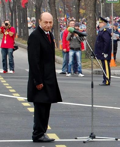 Basescu naspa rau