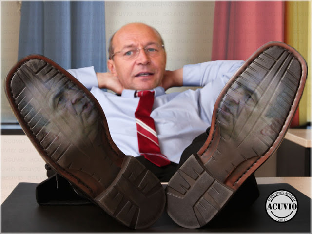 Funny photo Gabriel Liiceanu Basescu Acuvio Blogspot Com