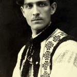 Redescoperă Istoria: Nunta Căpitanului Mişcării Legionare Corneliu Zelea Codreanu cu brăileanca Elena Ilinoiu, din 14 iunie 1925. GALERIE FOTO inedite în care apare şi A. C. Cuza. Şi un VIDEO cu Doamna Elena Codreanu din 1994